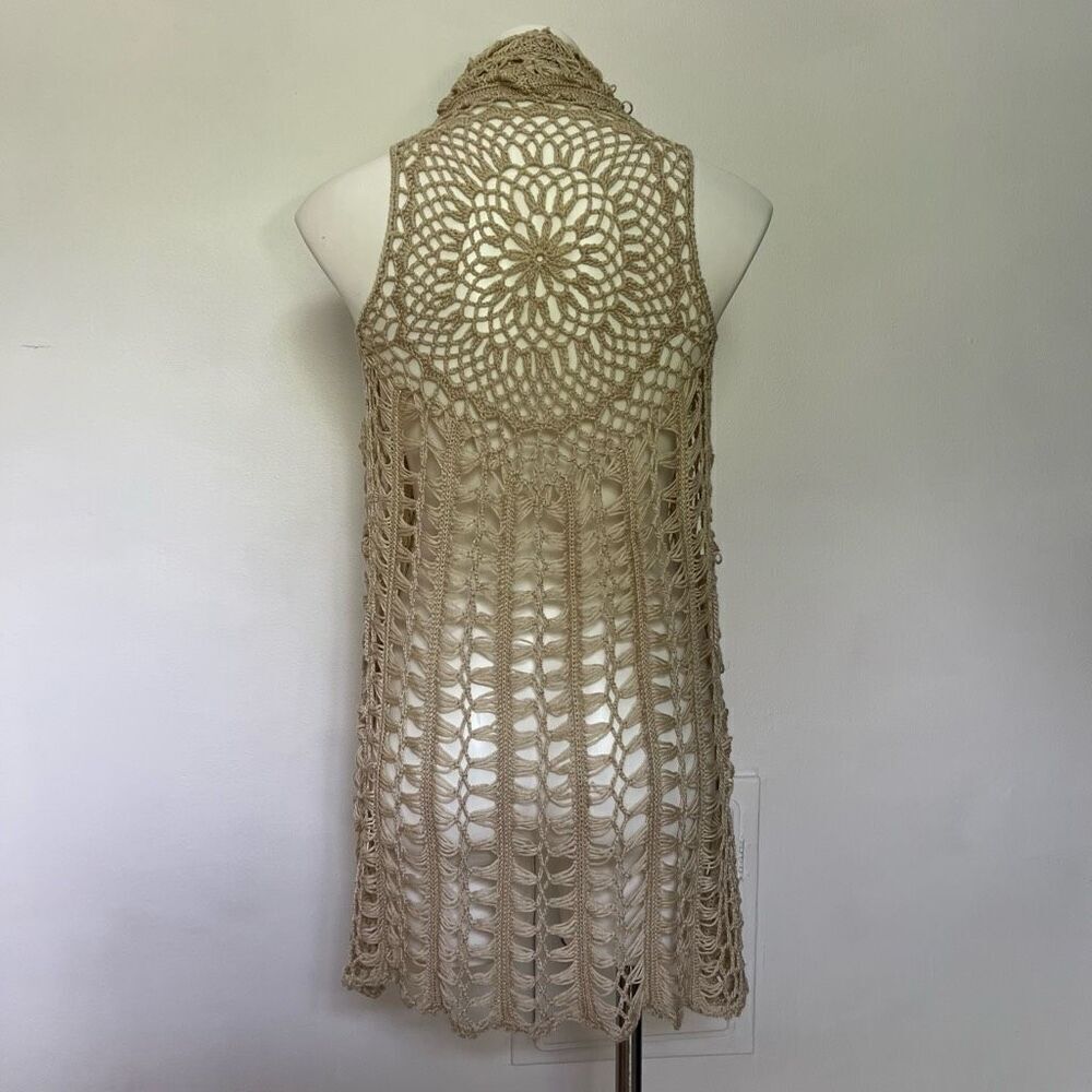Master Knit Crochet Vest - Picture 5 of 7